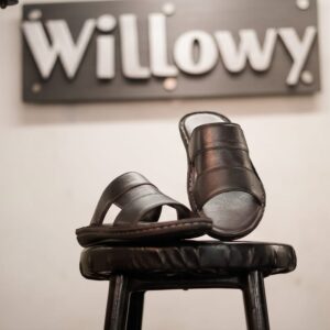 WGAXIES02 | Back-Strap Leather Sandal-05